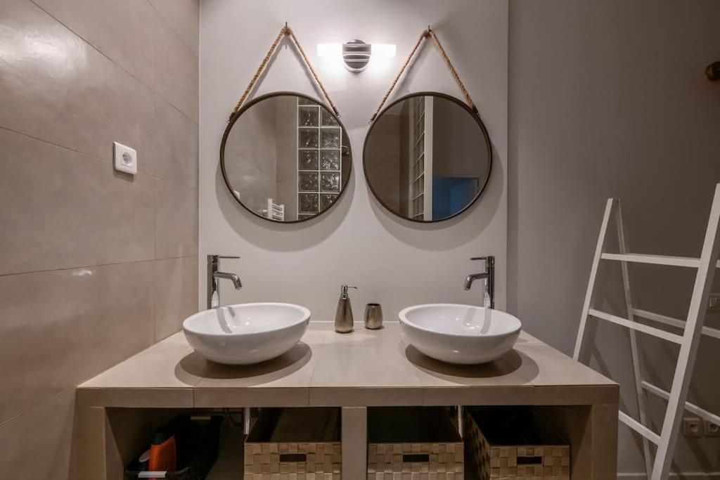 Superbe Loft 67 M2 Bastille Marais * Parijs